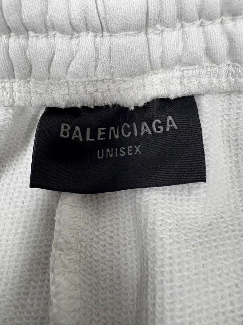 Balenciaga Balenciaga White Embroidered Logo Shorts Size M Size US 30 / EU 46 - 4 Thumbnail