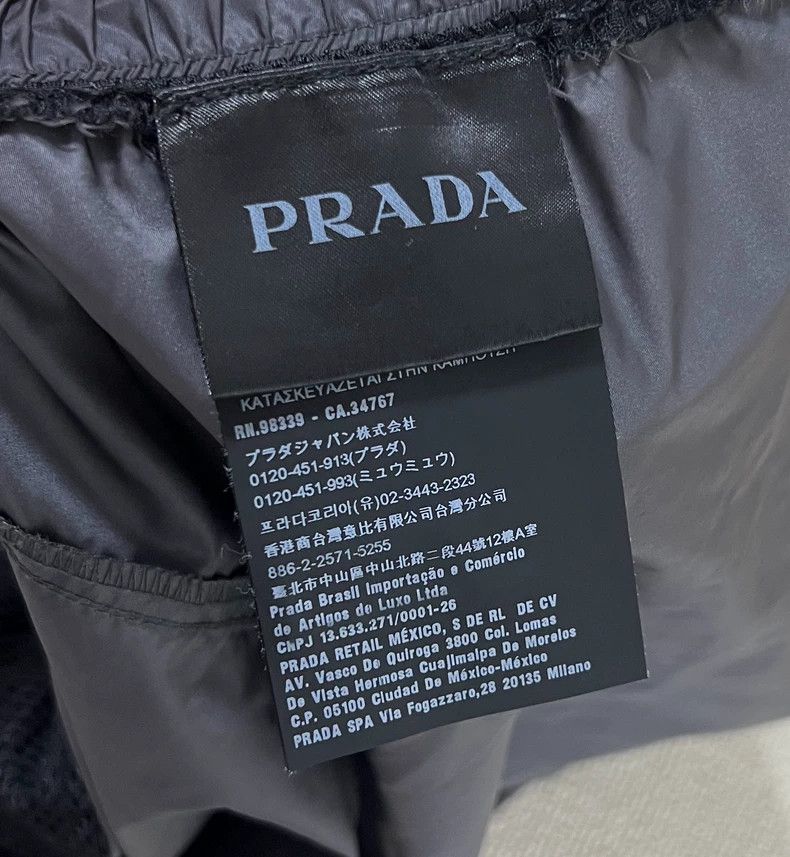 Prada Prada Men's Beach Shorts Size 56 Size US 44 / EU 60 - 6 Thumbnail