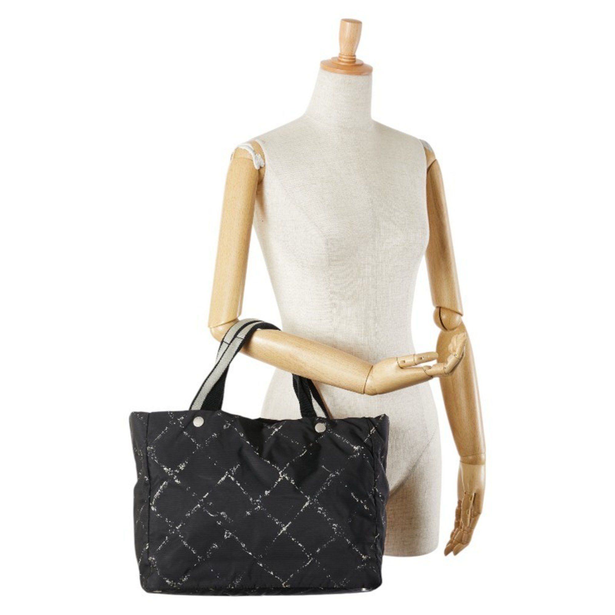 Chanel Chanel Travel line tote Size ONE SIZE - 12 Thumbnail