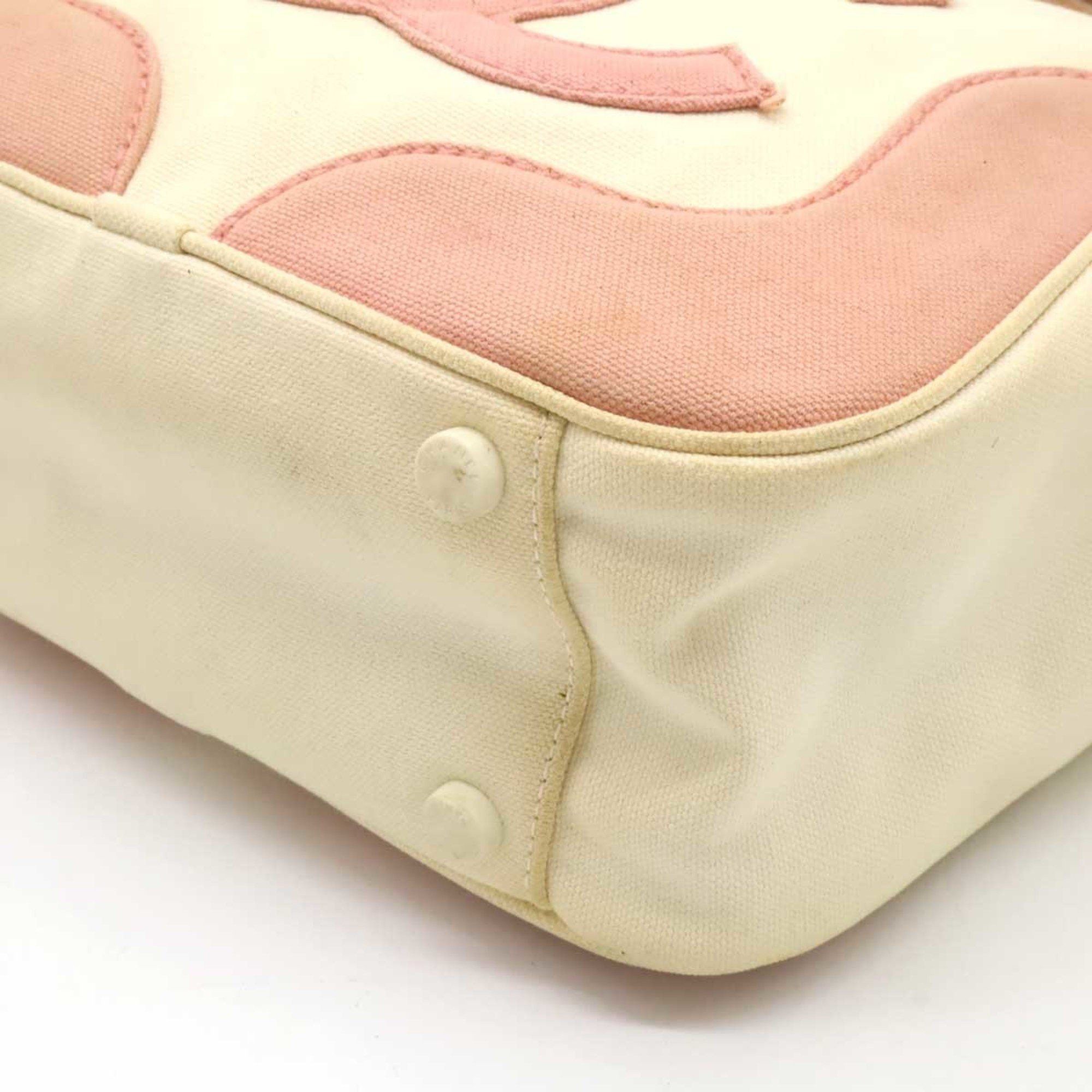 Chanel Chanel Marshmallow handbag Size ONE SIZE - 4 Thumbnail