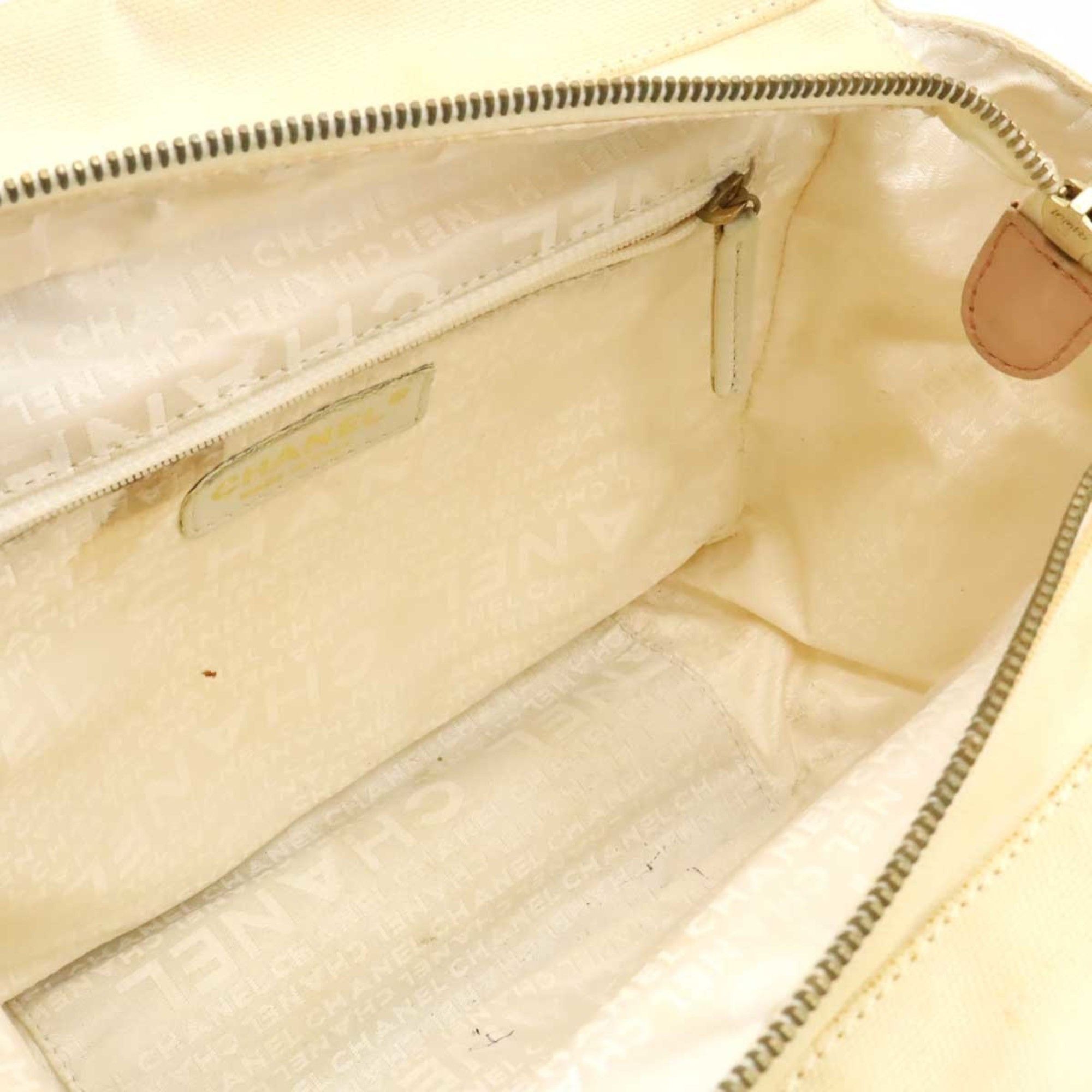 Chanel Chanel Marshmallow handbag Size ONE SIZE - 7 Thumbnail