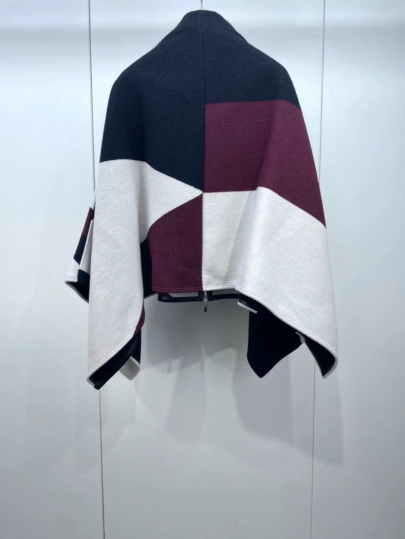 Louis Vuitton Color Block Cashmere Cape by LV- DMC Size US M / EU 48-50 / 2 - 2 Thumbnail