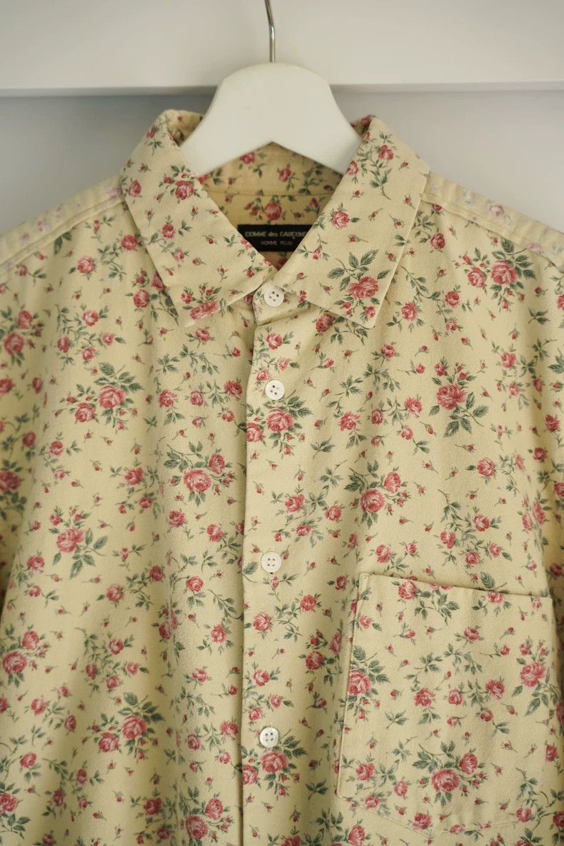 Comme des Garcons Comme des Garcons Floral Print Button-Up Shirt- DMC Size US S / EU 44-46 / 1 - 3 Thumbnail