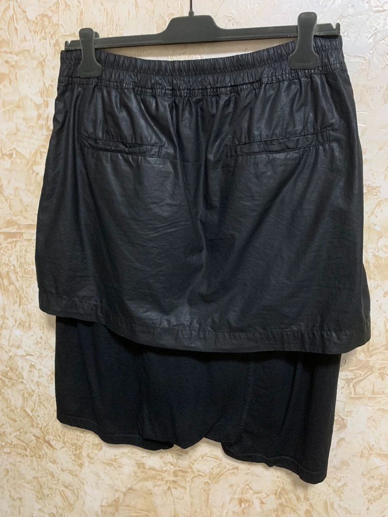 Rick Owens Rick Owens Leather Shorts with Layered Design- DMC Size US 34 / EU 50 - 5 Thumbnail