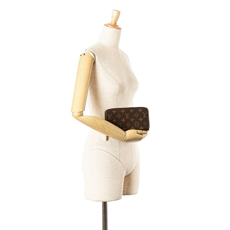 Louis Vuitton Louis Vuitton Louis Vuitton Zippy Wallet Monogram Long Wallet Canvas Long Wallet M41895 Size ONE SIZE - 12 Thumbnail