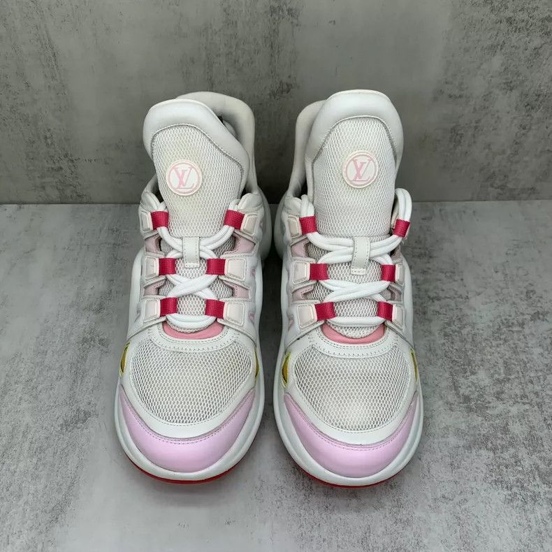 Louis Vuitton Pink Louis Vuitton Dad Sneakers Size 37 Size US 6 / IT 36 - 4 Thumbnail