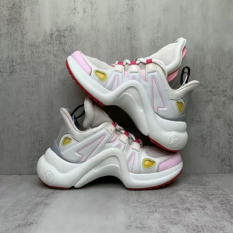 Louis Vuitton Pink Louis Vuitton Dad Sneakers Size 37 Size US 6 / IT 36 - 2 Thumbnail