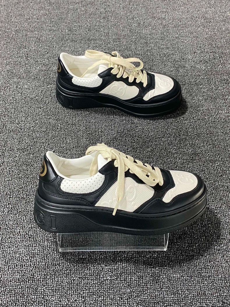 Gucci Black and White Printed Sneakers by Gucci Size US 8 / IT 38 - 3 Thumbnail