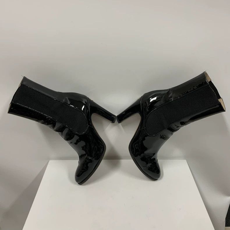 Chanel Chanel Patent Leather Short Boots Size 35.5 Size US 5 / IT 35 - 4 Thumbnail
