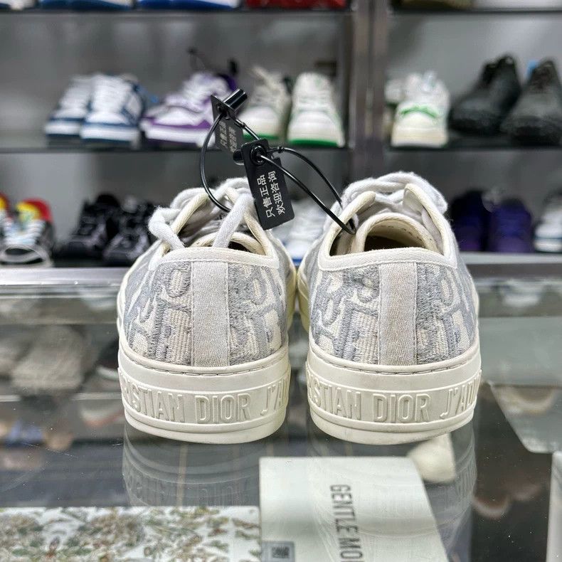 Dior Dior Monogram Embroidered Sneakers Size 35.5 Size US 6 / IT 36 - 4 Thumbnail