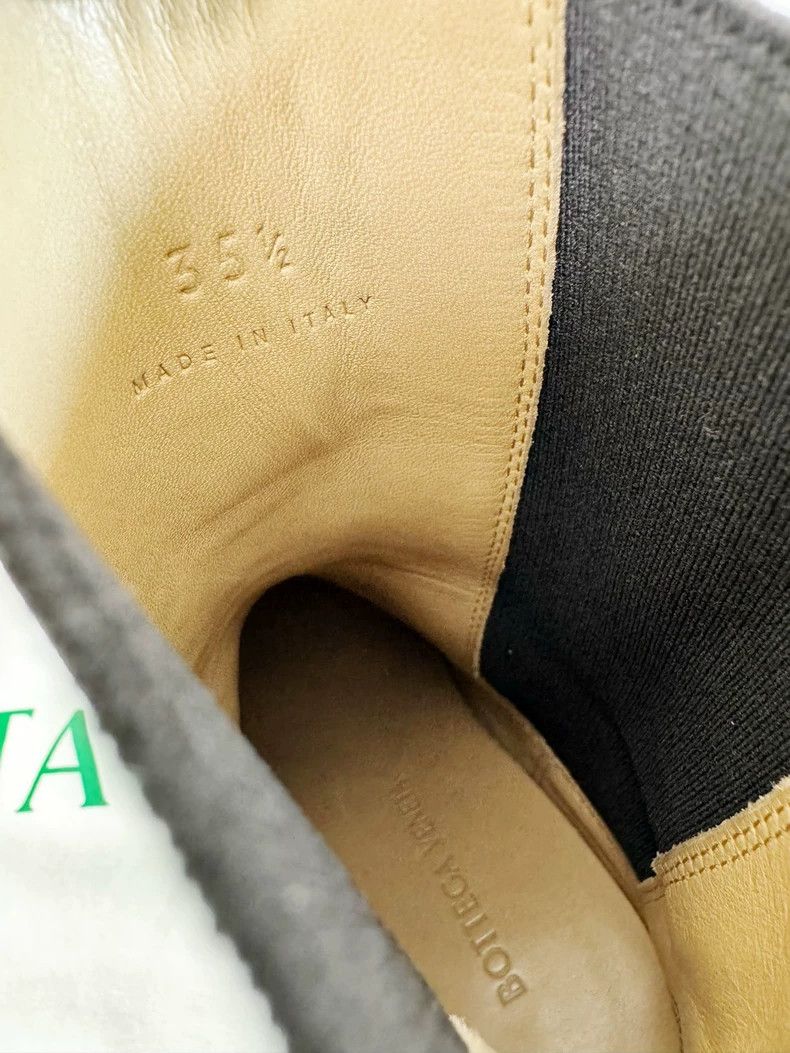 Bottega Veneta Bottega Veneta Black and Green Boots Size 35.5 Size US 6 / IT 36 - 4 Thumbnail