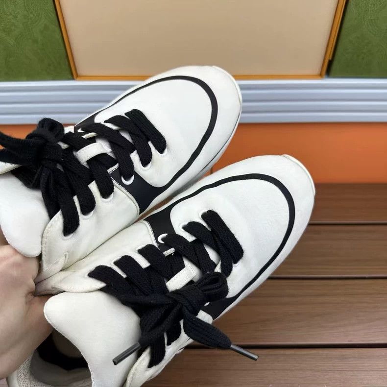 Chanel Chanel Black and White Casual Sneakers Size US 7 / IT 37 - 7 Thumbnail