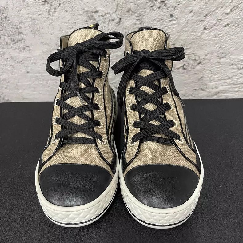 Chanel Chanel High-Top Sneakers Size 37 Size US 8 / IT 38 - 6 Thumbnail
