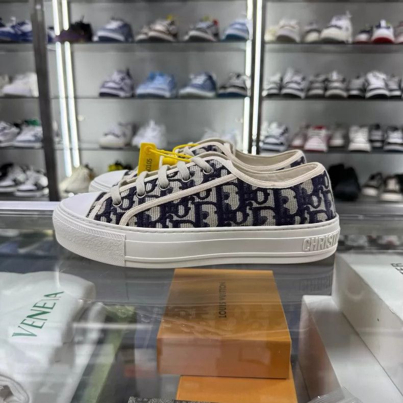 Dior DIOR Monogram Canvas Sneakers Size 36.5 Size US 6 / IT 36 - 3 Thumbnail