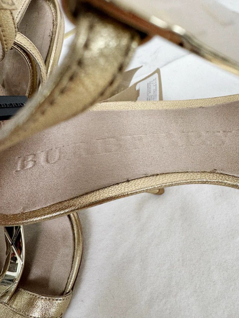 Burberry Burberry Gold Sandals Size 37 New Condition Size US 7 / IT 37 - 2 Thumbnail