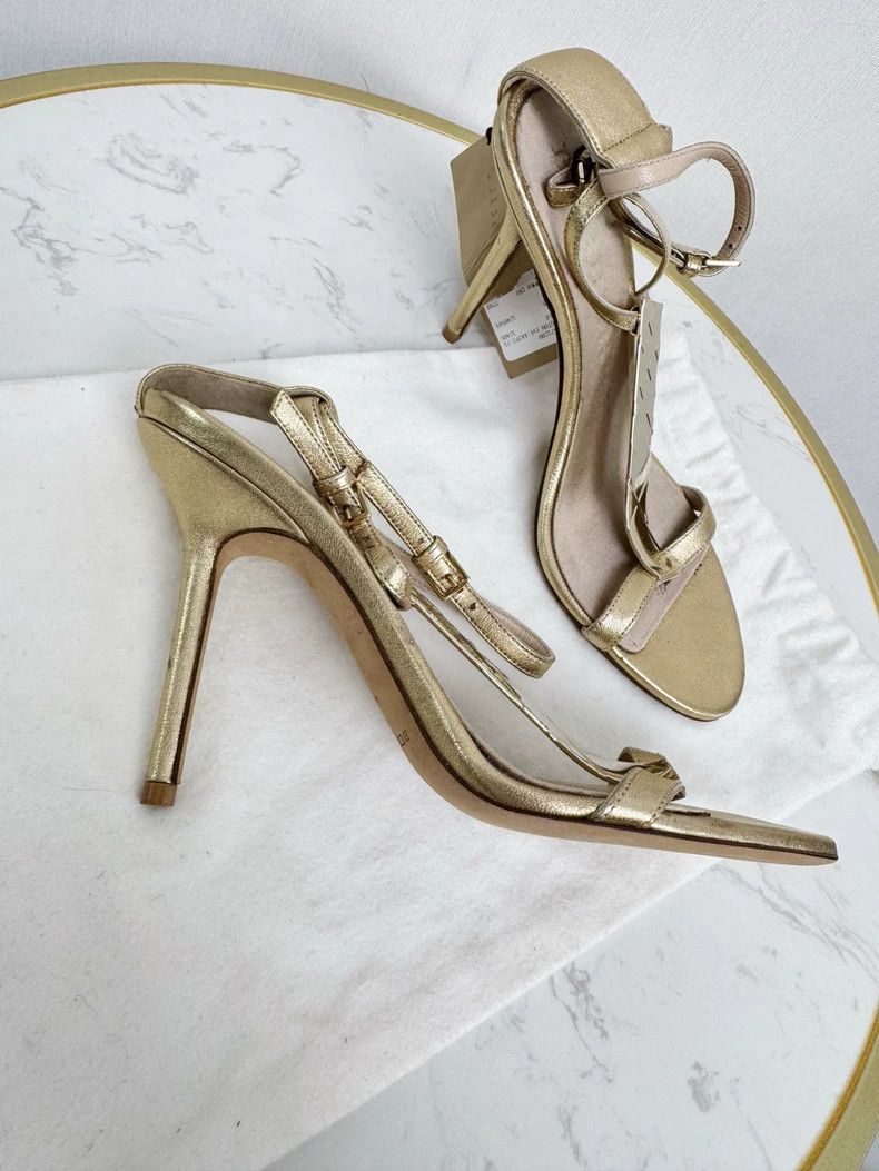 Burberry Burberry Gold Sandals Size 37 New Condition Size US 7 / IT 37 - 4 Thumbnail