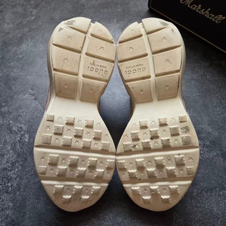 Gucci Gucci Logo Pattern Dad Sneakers Size 7 Size US 7 / EU 40 - 7 Thumbnail