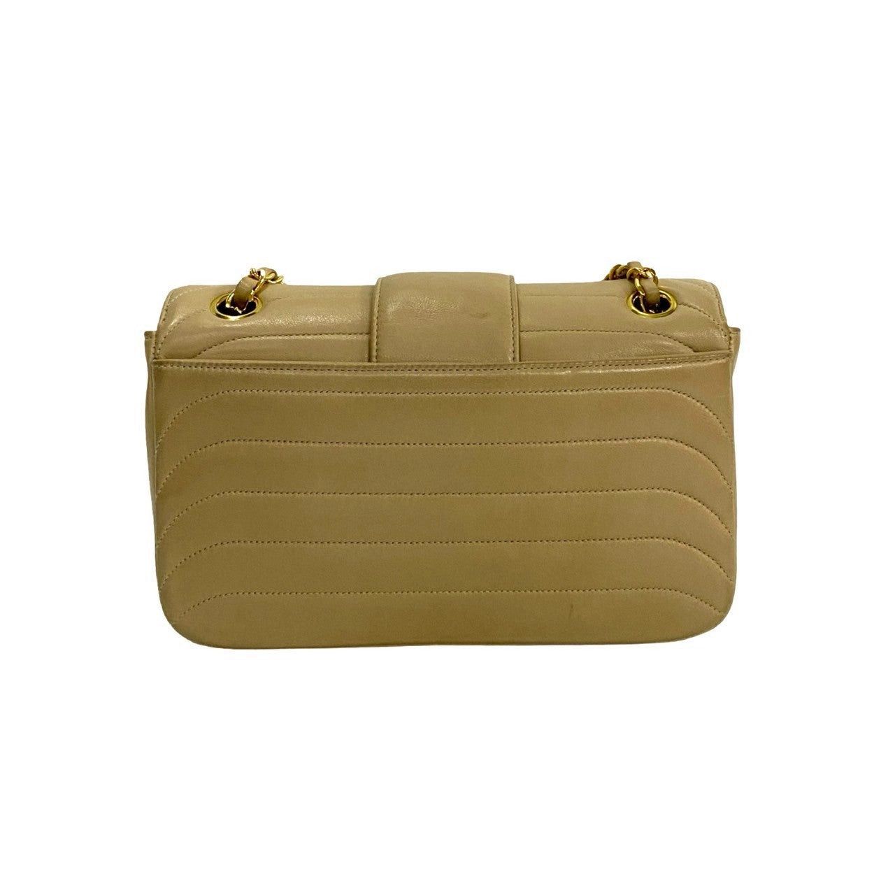 Chanel Chanel Shoulder Bag Neutrals Leather Size ONE SIZE - 3 Thumbnail