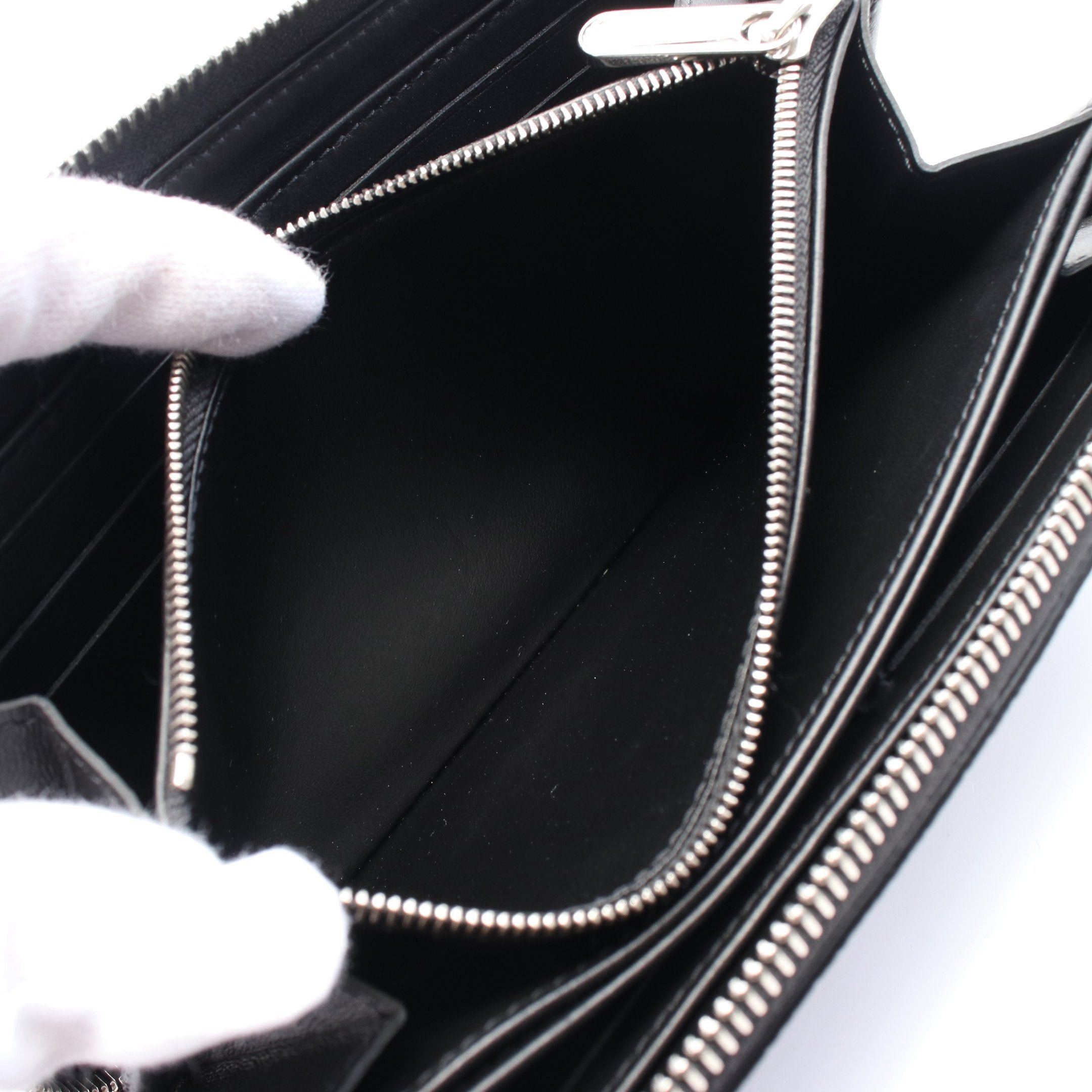 Louis Vuitton Louis Vuitton Zippy Wallet Mahina Noir Round Zipper Long Leather Black Size ONE SIZE - 7 Thumbnail
