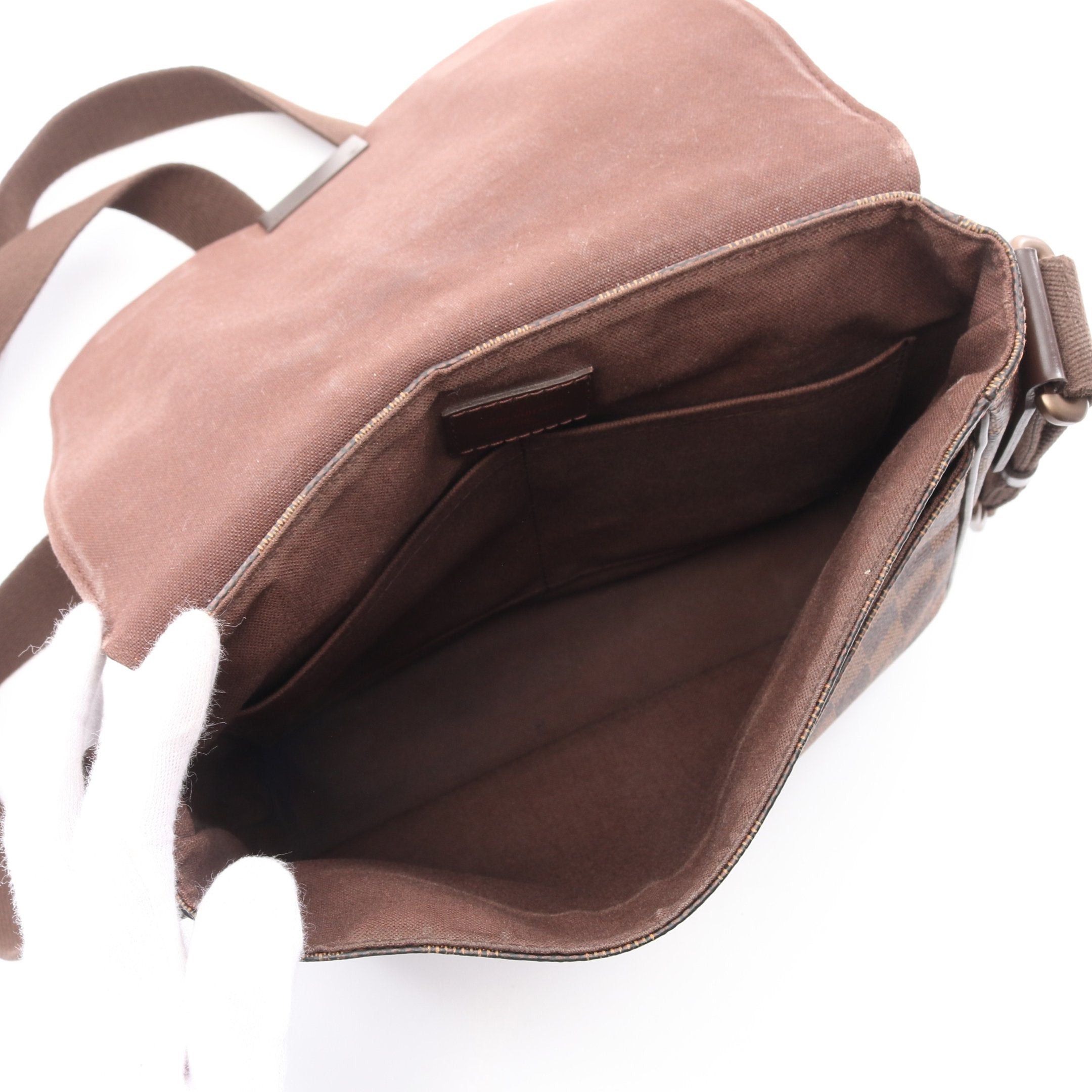 Louis Vuitton Louis Vuitton District Pm Damier Ebene Shoulder Bag Leather Brown Size ONE SIZE - 3 Thumbnail