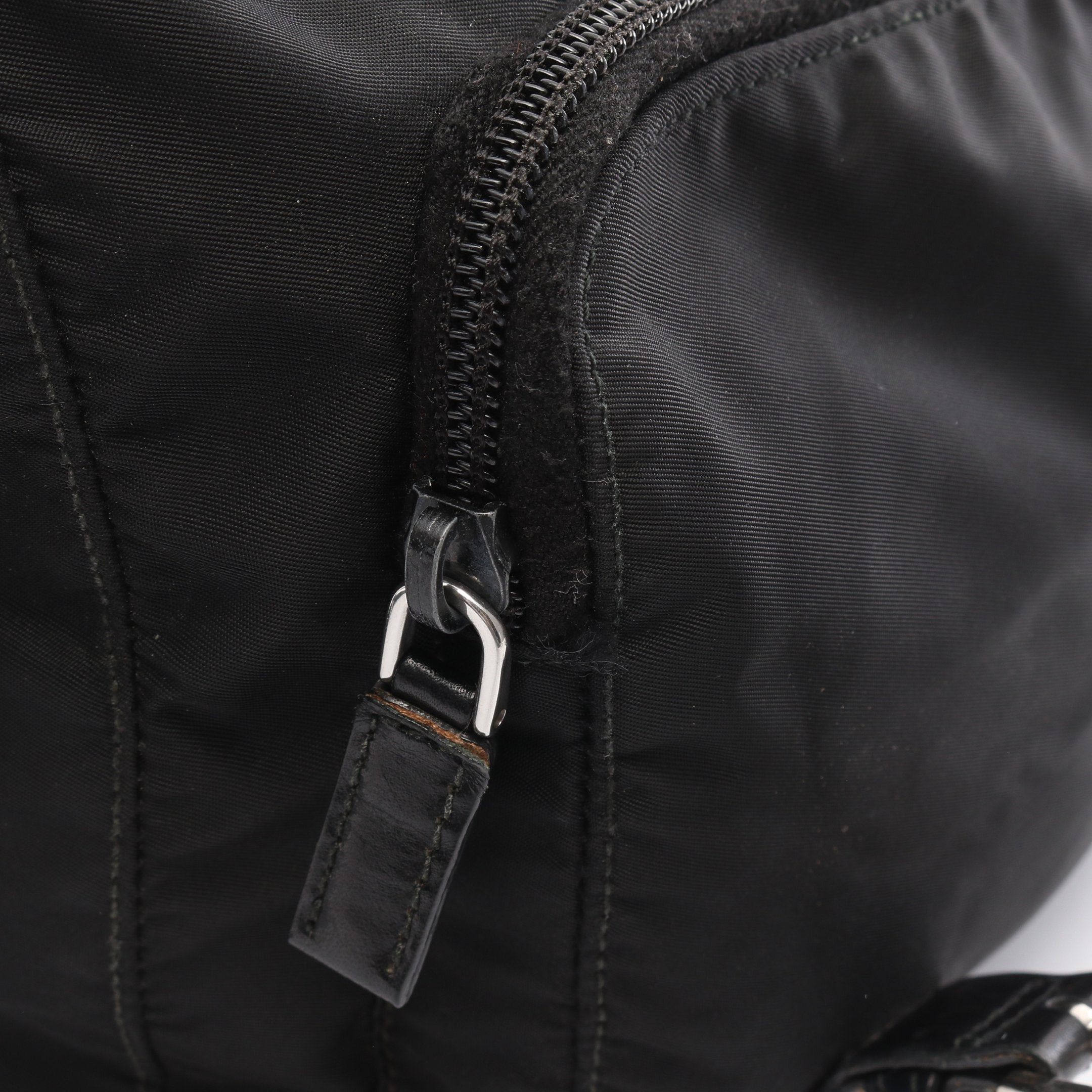 Prada Prada Vela Sport Messenger Bag Shoulder Nylon Leather Black Size ONE SIZE - 6 Thumbnail
