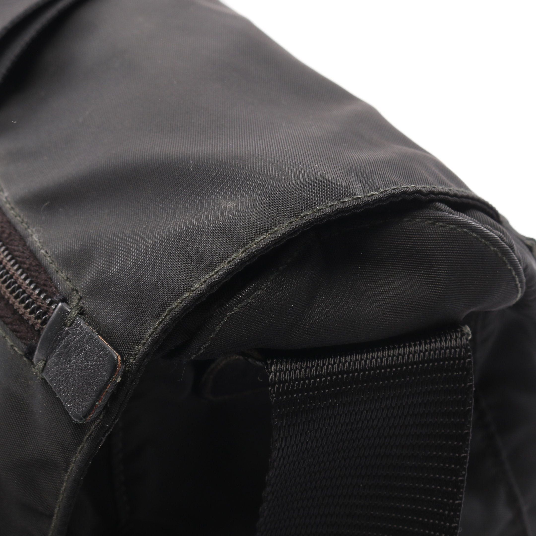 Prada Prada Vela Sport Messenger Bag Shoulder Nylon Leather Black Size ONE SIZE - 11 Thumbnail