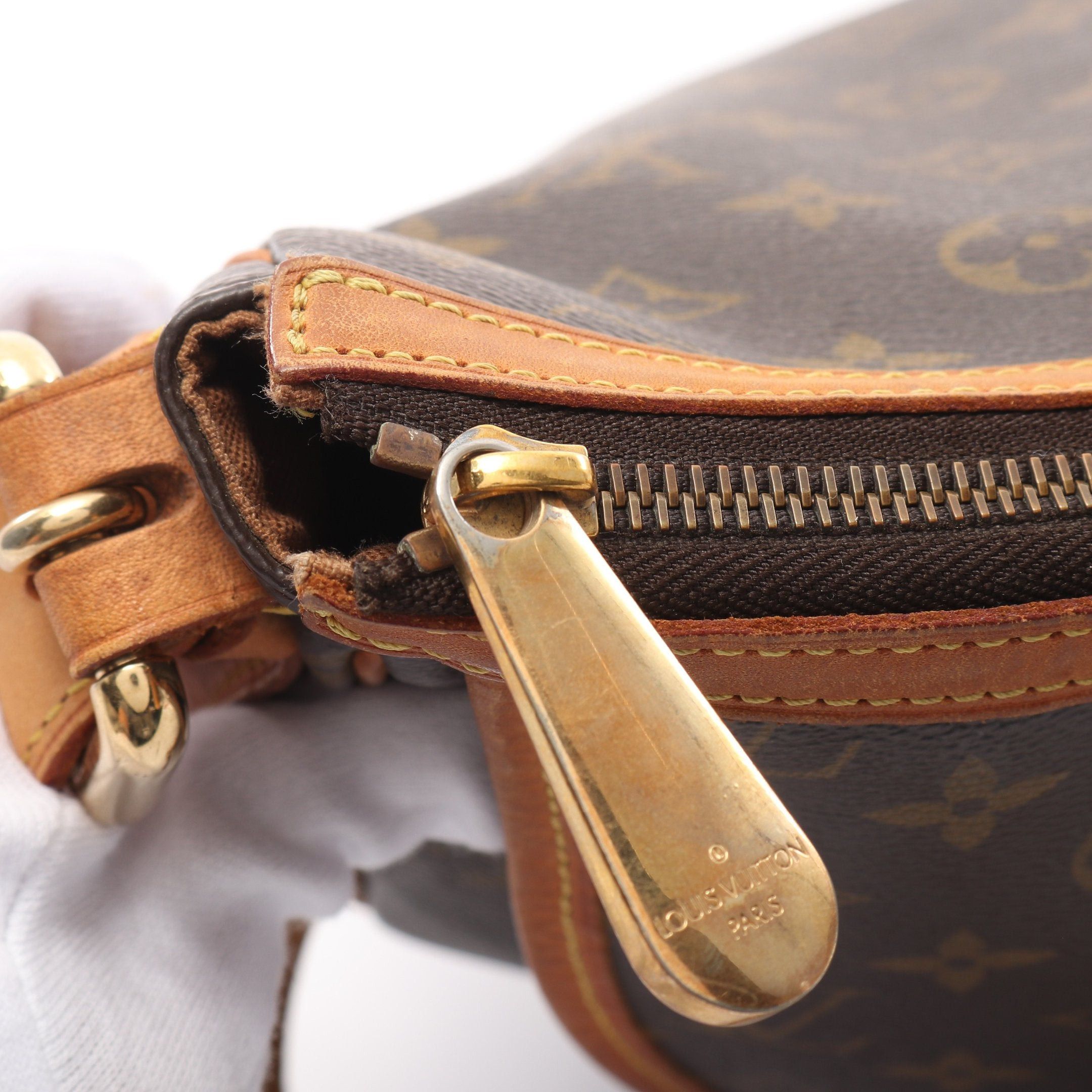 Louis Vuitton Louis Vuitton Tulum Gm Monogram Shoulder Bag Leather Brown Size ONE SIZE - 8 Thumbnail