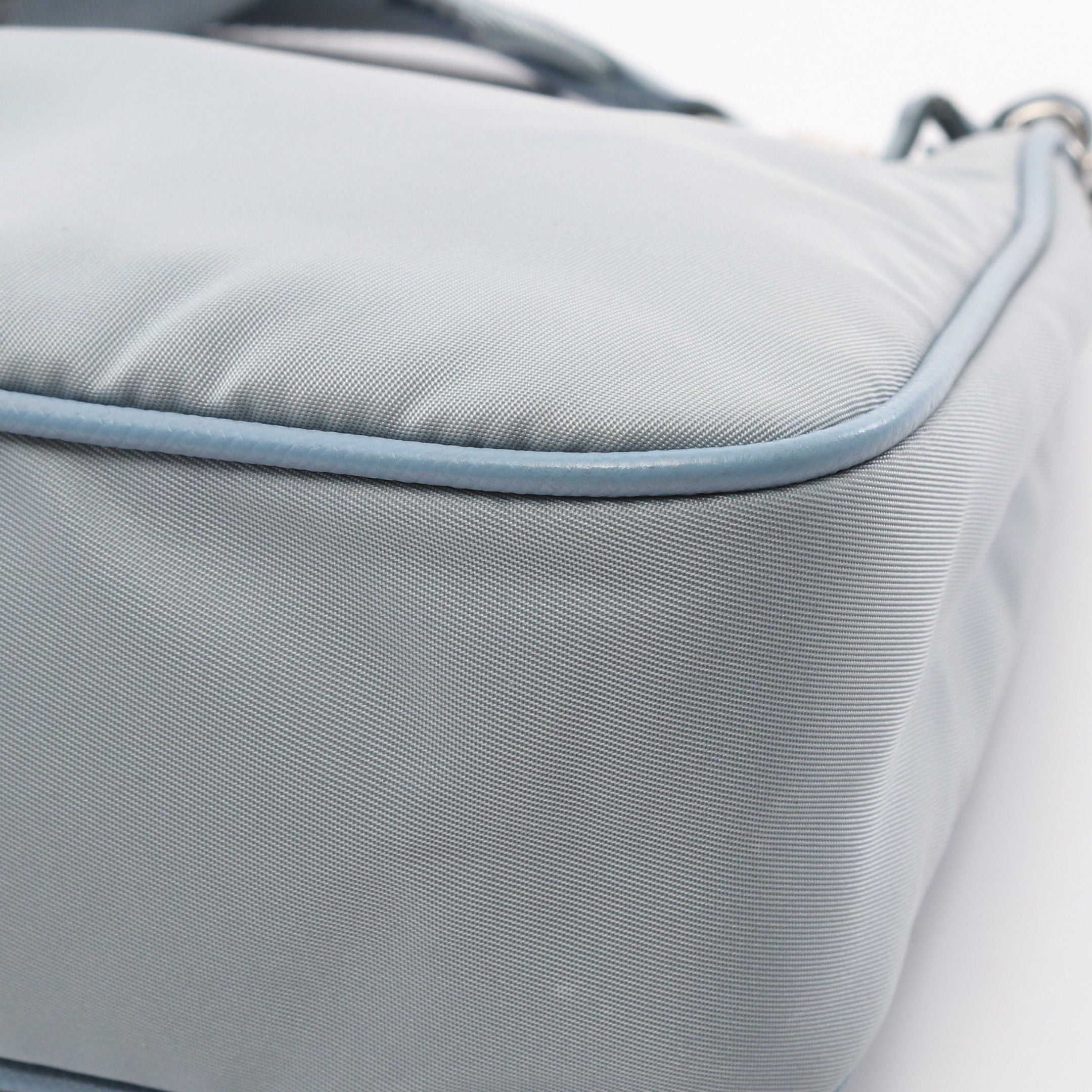 Prada Prada Re-Edition 2005 Re-Nylon Chain Shoulder Bag Nylon Saffiano Leather Light Blue Size ONE SIZE - 7 Thumbnail