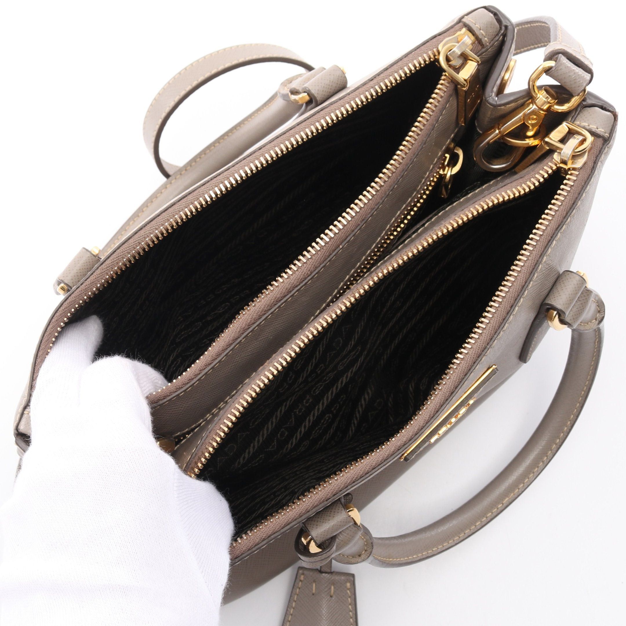 Prada Prada Saffiano Lux Galleria Handbag Leather Gray Beige Size ONE SIZE - 4 Thumbnail