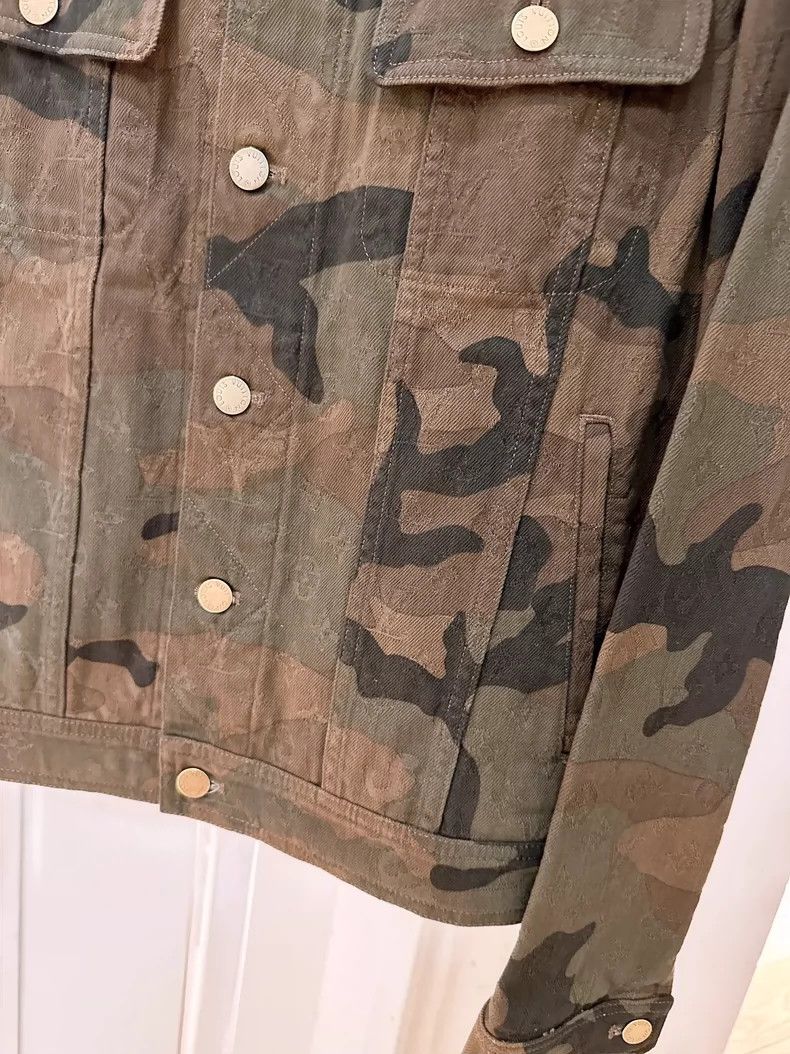 Louis Vuitton Louis Vuitton x Supreme Camo Denim Jacket-dmc Size US XXL / EU 58 / 5 - 4 Thumbnail