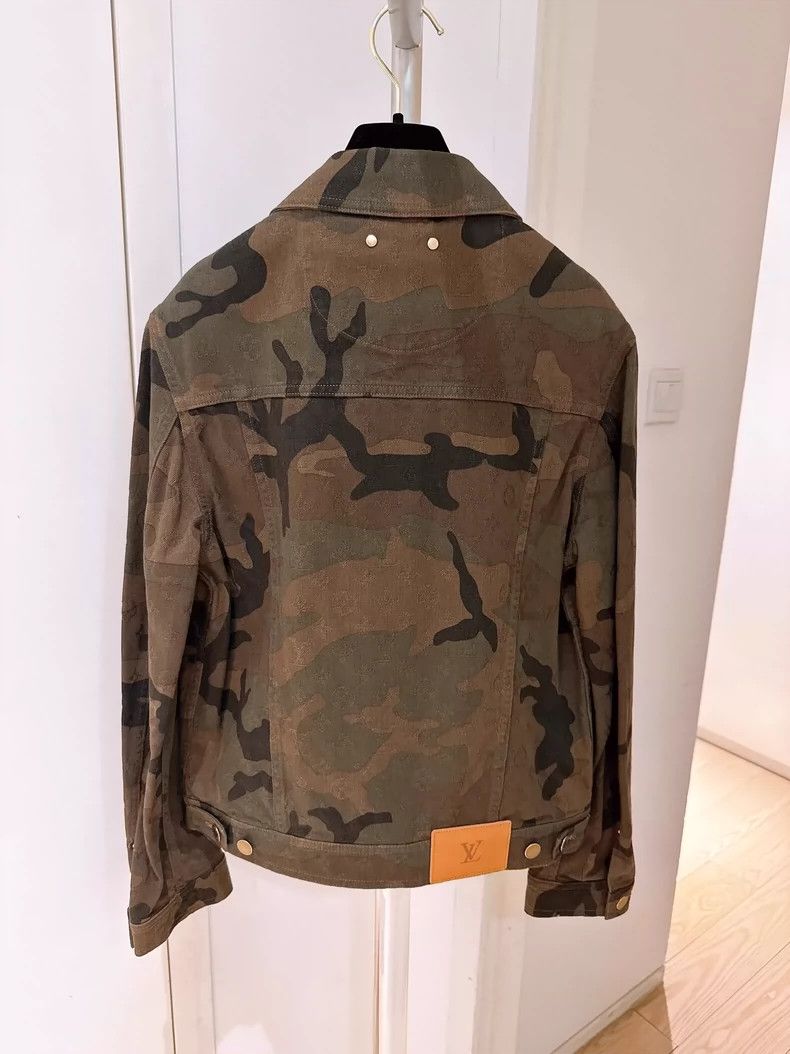 Louis Vuitton Louis Vuitton x Supreme Camo Denim Jacket-dmc Size US XXL / EU 58 / 5 - 2 Thumbnail