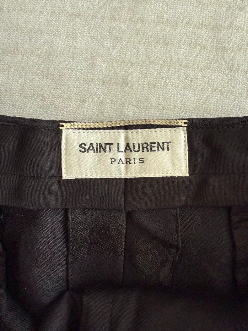 Saint Laurent Paris Floral Embroidered Casual Shorts Size 48- DMC Size US 31 - 4 Thumbnail