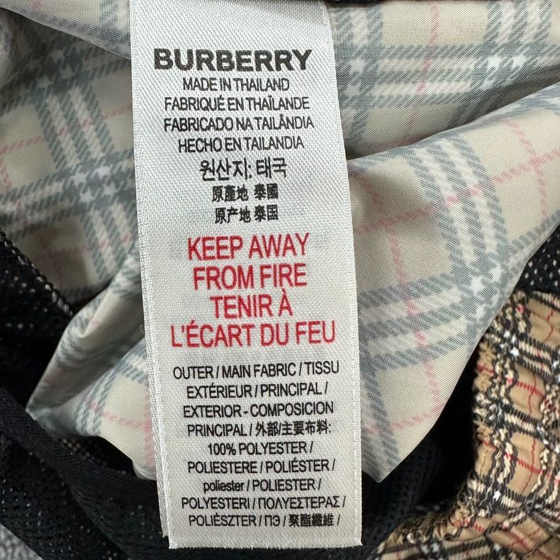 Burberry Burberry Check Drawstring Loose Shorts for Women Size 30" / US 8 / IT 44 - 4 Thumbnail