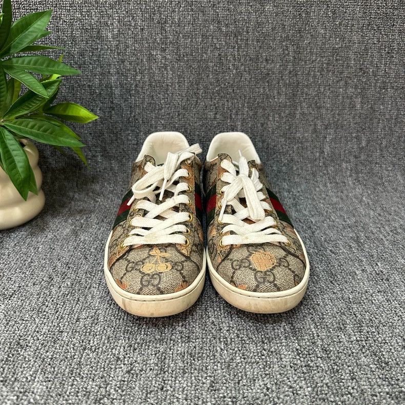 Gucci GUCCI Ace Canvas Fashion Sneakers for Women Size US 5 / IT 35 - 2 Thumbnail