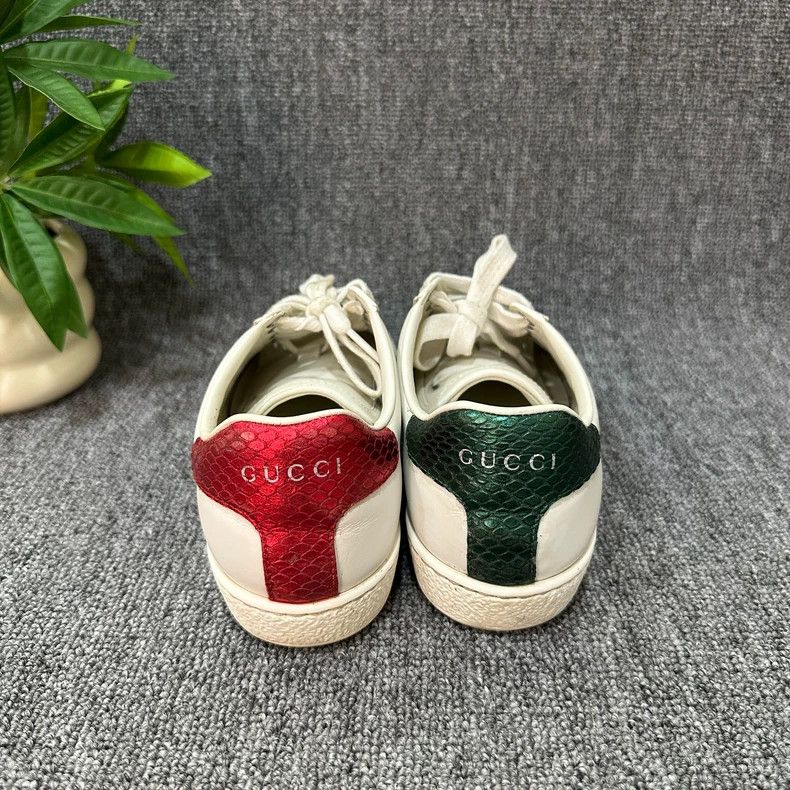 Gucci GUCCI Ace Bee Logo Low Top Sneakers Size US 5 / IT 35 - 3 Thumbnail