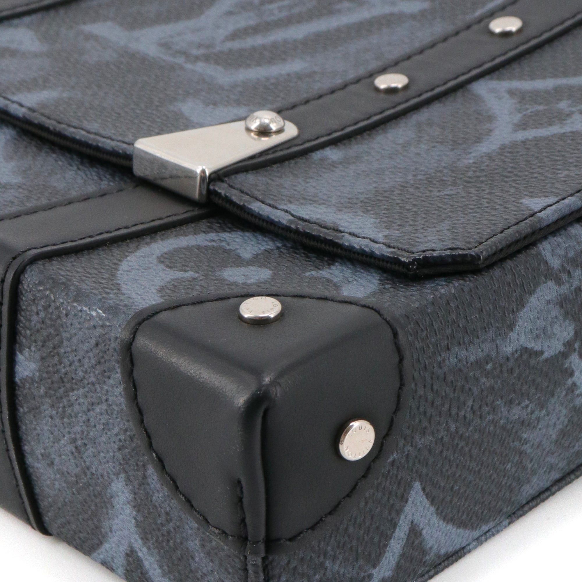 Louis Vuitton LOUIS VUITTON - Louis Vuitton Monogram Malle shoulder bags in pastel black canvas Size ONE SIZE - 6 Thumbnail