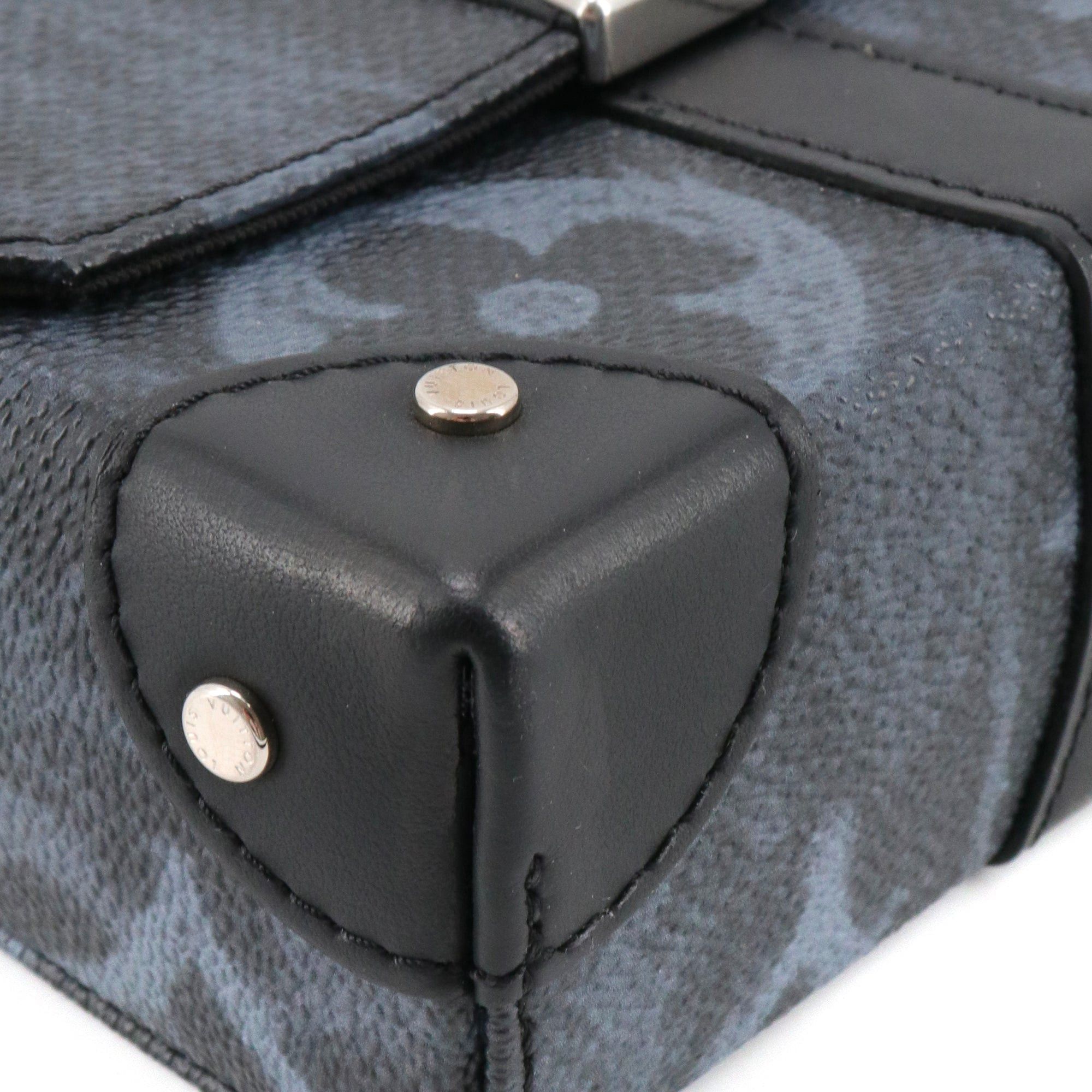 Louis Vuitton LOUIS VUITTON - Louis Vuitton Monogram Malle shoulder bags in pastel black canvas Size ONE SIZE - 5 Thumbnail