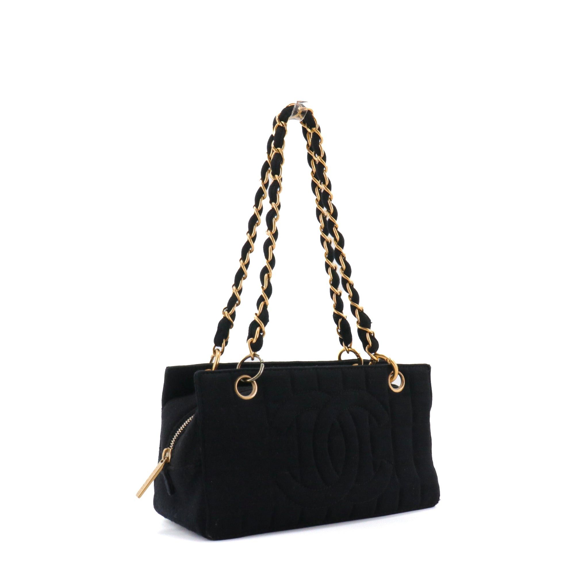 Chanel CHANEL - Chanel Petit Shopping shoulder bag in black jersey Size ONE SIZE - 2 Thumbnail