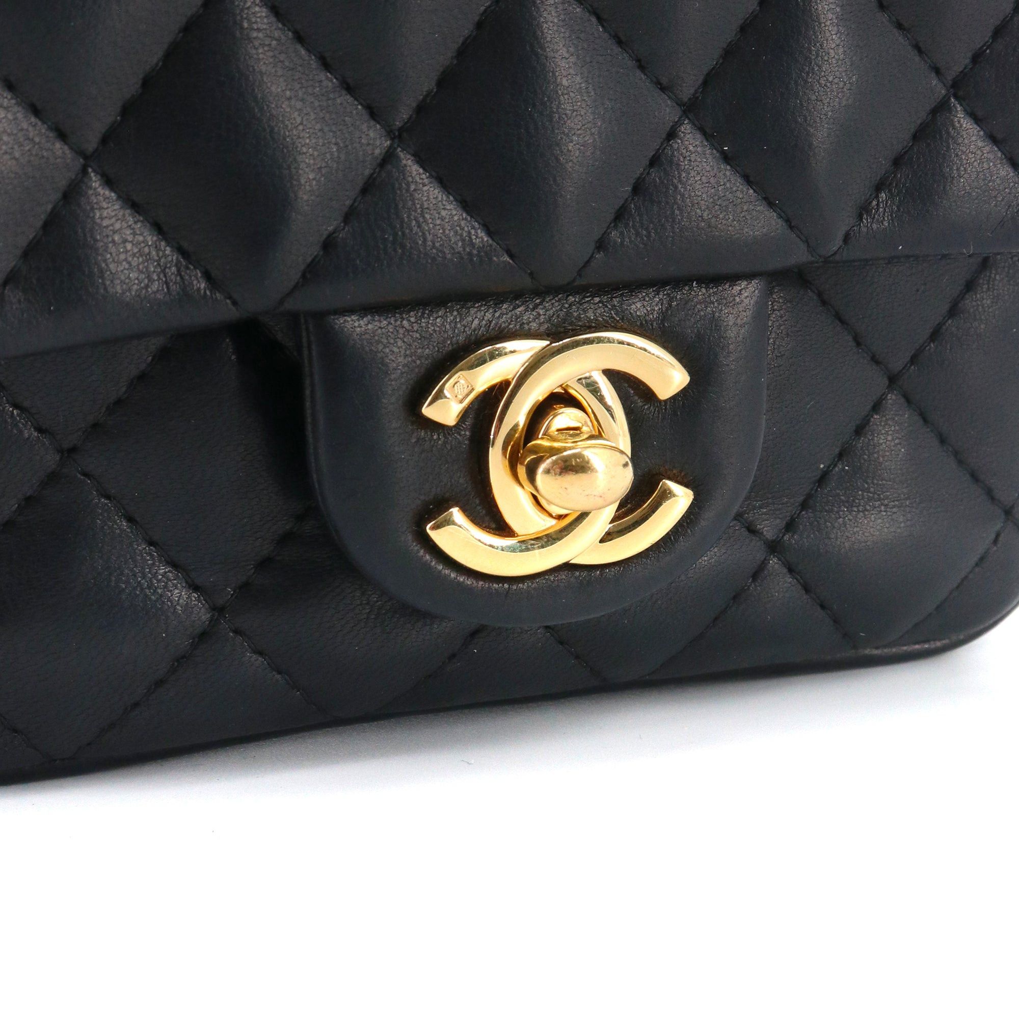 Chanel CHANEL - Chanel Classic/Timeless micro shoulder bag in black smooth leather Size ONE SIZE - 6 Thumbnail