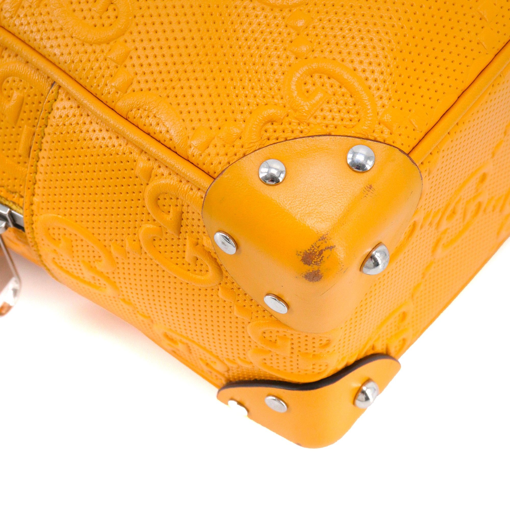 Gucci GUCCI - Gucci Malle shoulder bag in yellow perforated leather Size ONE SIZE - 9 Thumbnail