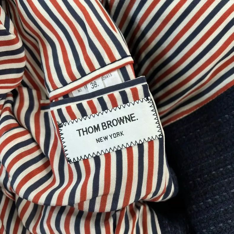 Thom Browne Thom Browne Distressed Fringed Suit Jacket Size M / US 6-8 / IT 42-44 - 5 Thumbnail
