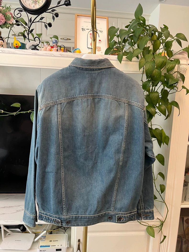 Valentino Valentino Denim Jacket with Distressed Design Size M / US 6-8 / IT 42-44 - 4 Thumbnail