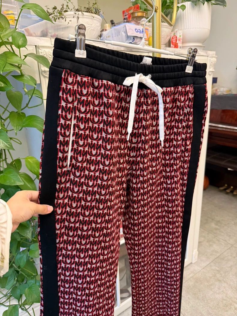 Miu Miu Miu Miu Logo Knit Top and Pants Set Size S / US 4 / IT 40 - 7 Thumbnail