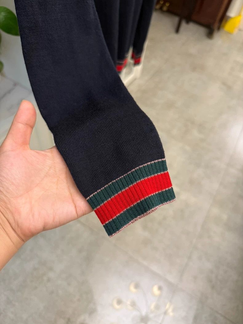 Gucci Gucci Navy Sweater with Stripe Trim Size M / US 6-8 / IT 42-44 - 2 Thumbnail