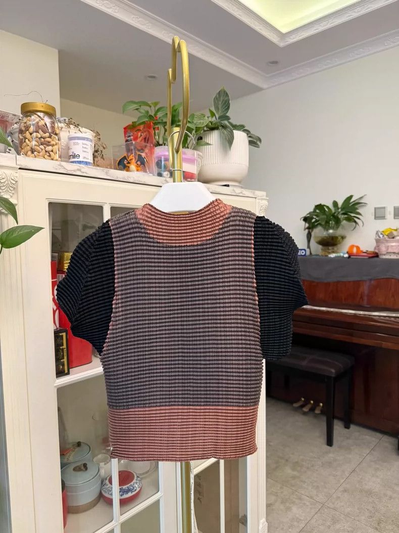 Issey Miyake Issey Miyake Color Block Bubble Top Size ONE SIZE - 5 Thumbnail