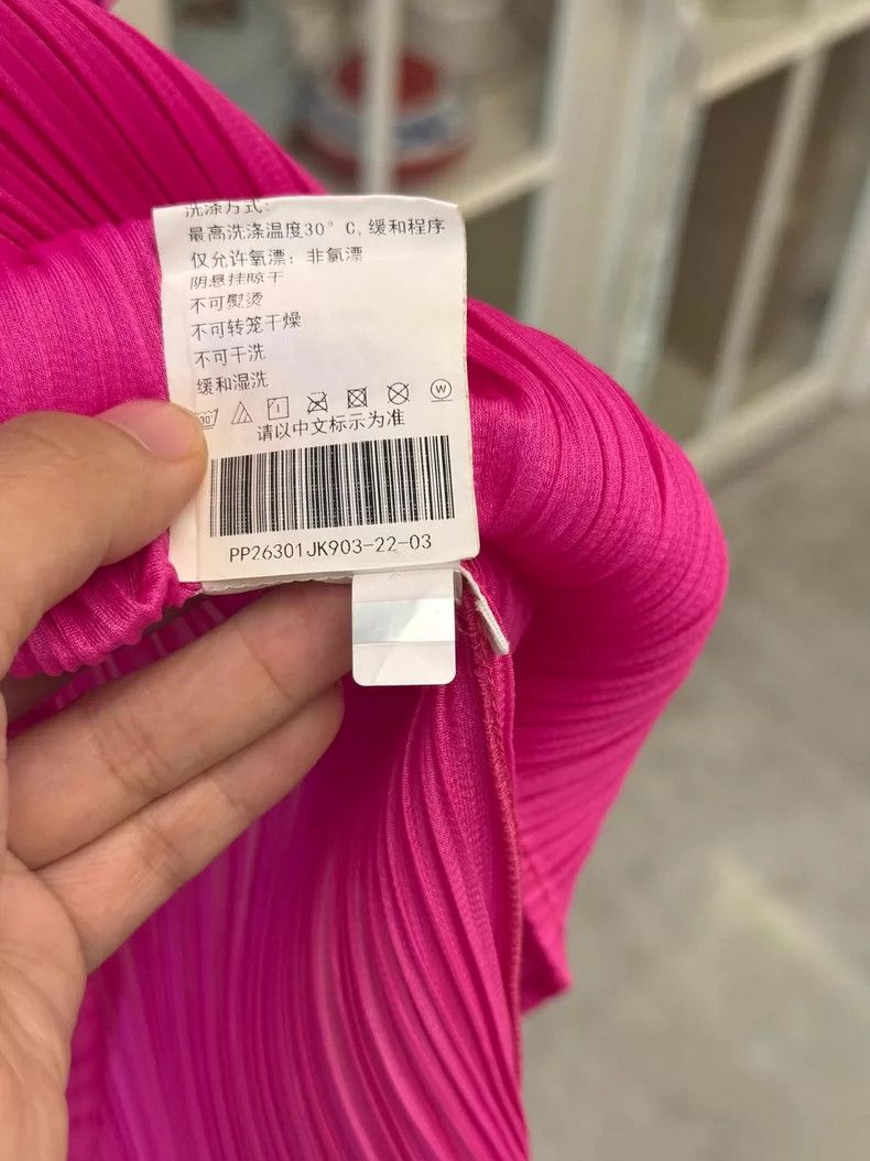 Issey Miyake Issey Miyake Classic Pink Short Sleeve Top Size M / US 6-8 / IT 42-44 - 3 Thumbnail