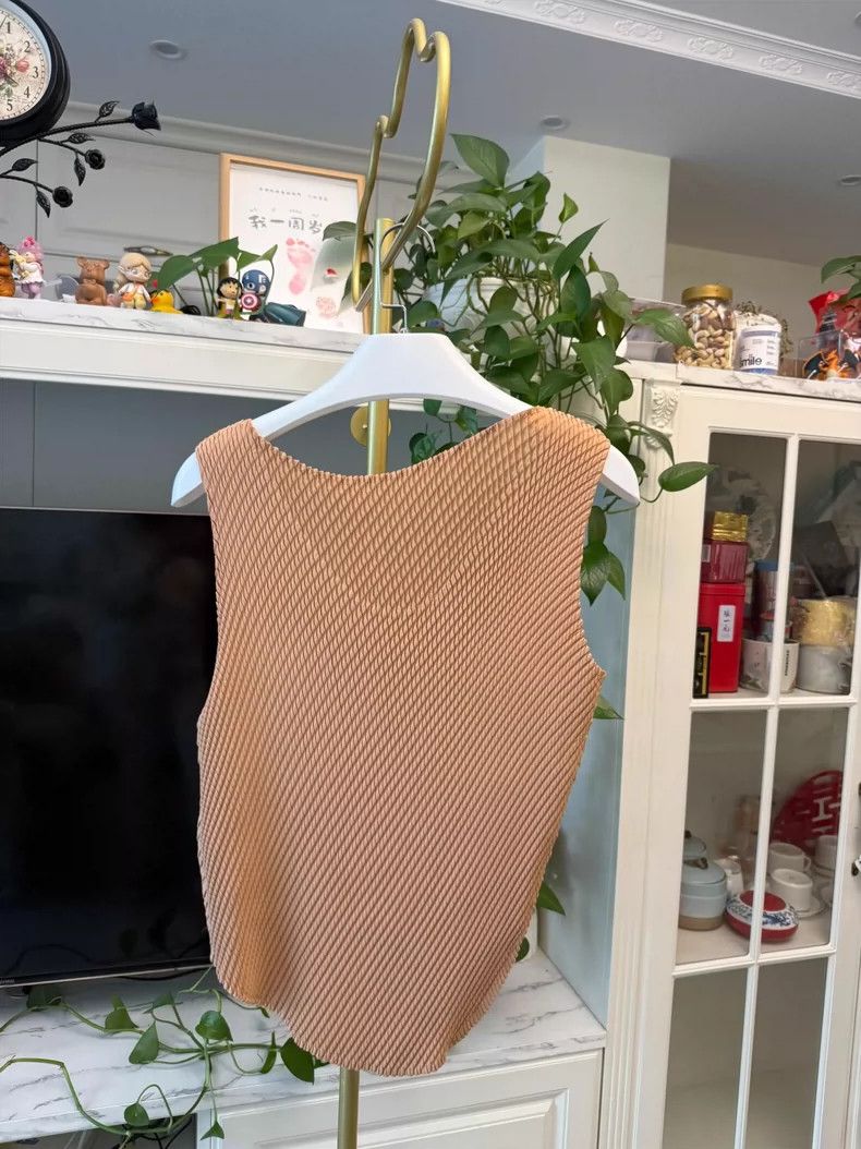 Issey Miyake Issey Miyake Textured Brown Vest Top Size ONE SIZE - 5 Thumbnail