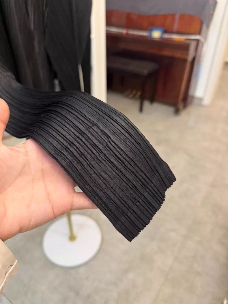 Issey Miyake Issey Miyake Black Cardigan Jacket New Condition Size M / US 6-8 / IT 42-44 - 3 Thumbnail