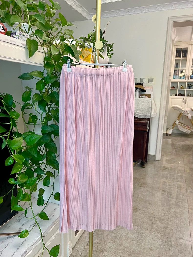 Issey Miyake Beautiful Pink Pleated Half Skirt Size 25" / US 0 / IT 36 - 5 Thumbnail