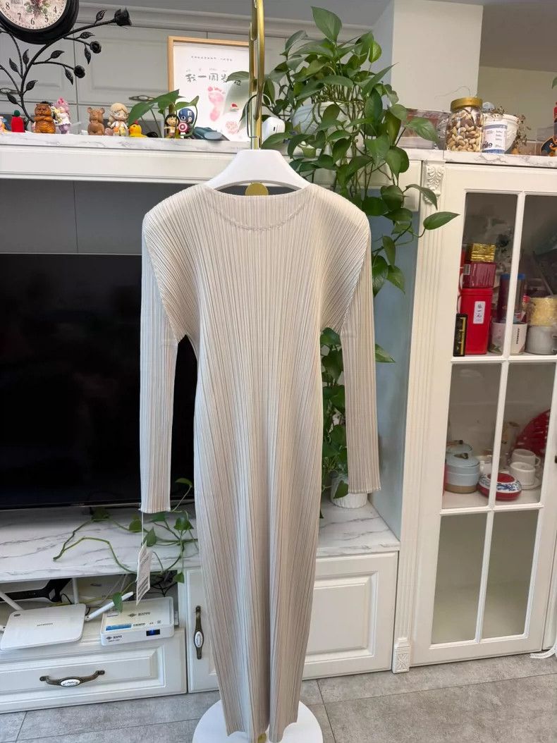 Issey Miyake Issey Miyake Long Sleeve Beige Dress Size XS / US 0-2 / IT 36-38 - 6 Thumbnail